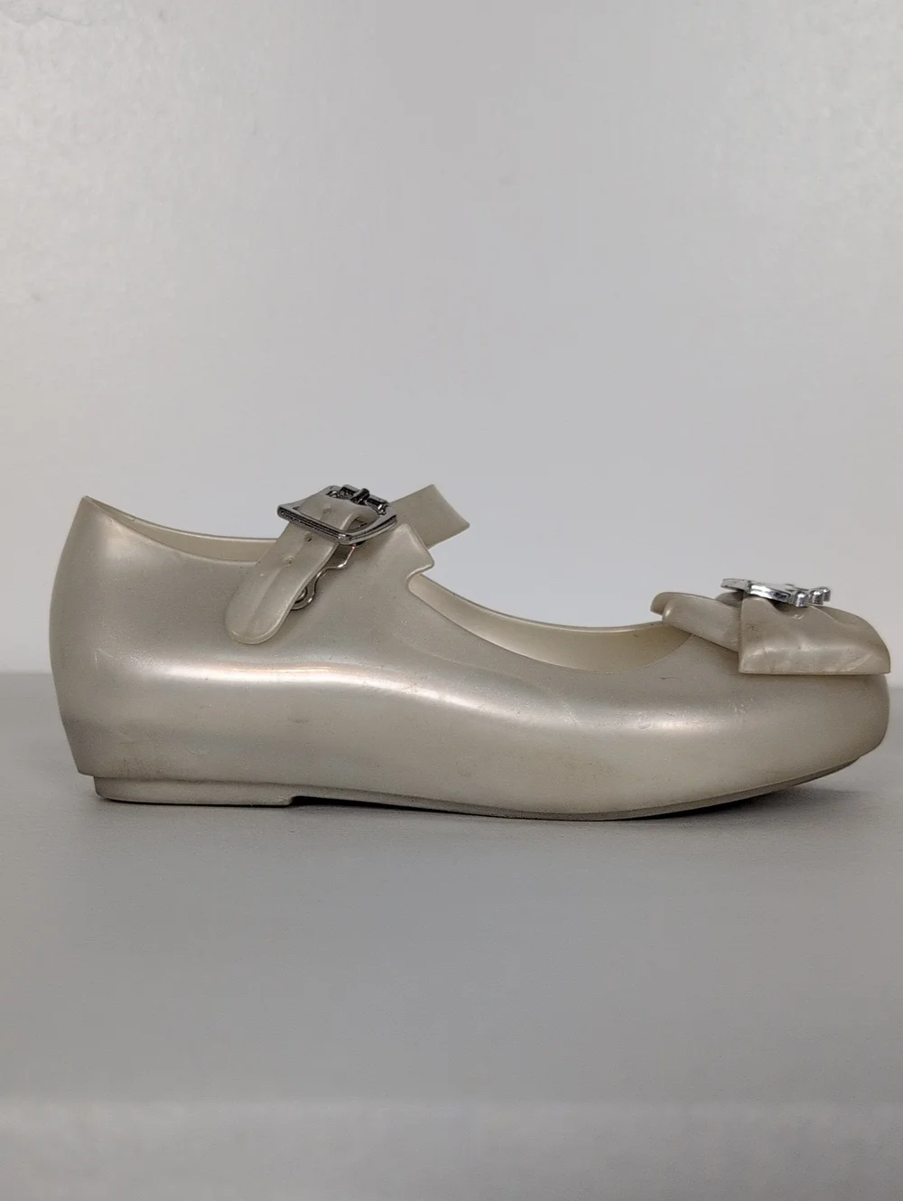 Mini Melissa Disney Ultimate Princess Celebration Crown and Bow Shoes